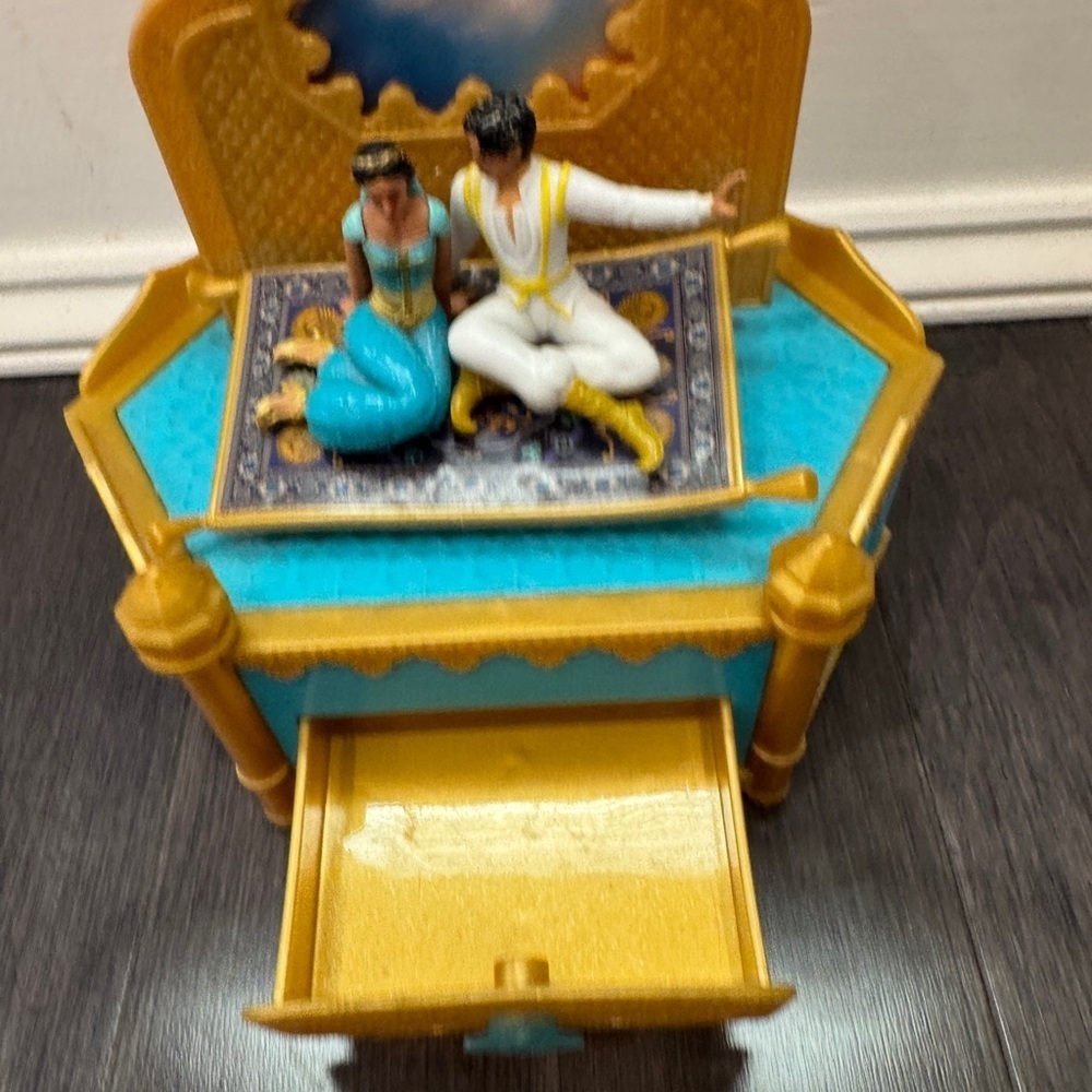 Disney Aladdin and Jasmine Musical Jewelry Box - Gold and Blue Kids Girls - Picture 5 of 7